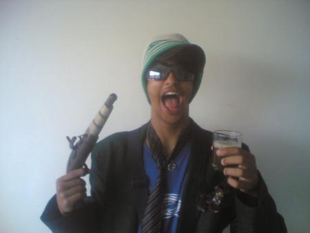amine il est hyper crazy